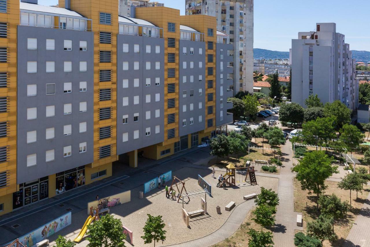 Apartment Pavic - Private Parking Задар Екстериор снимка